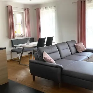 https://lea-am-see.com-bavaria.com